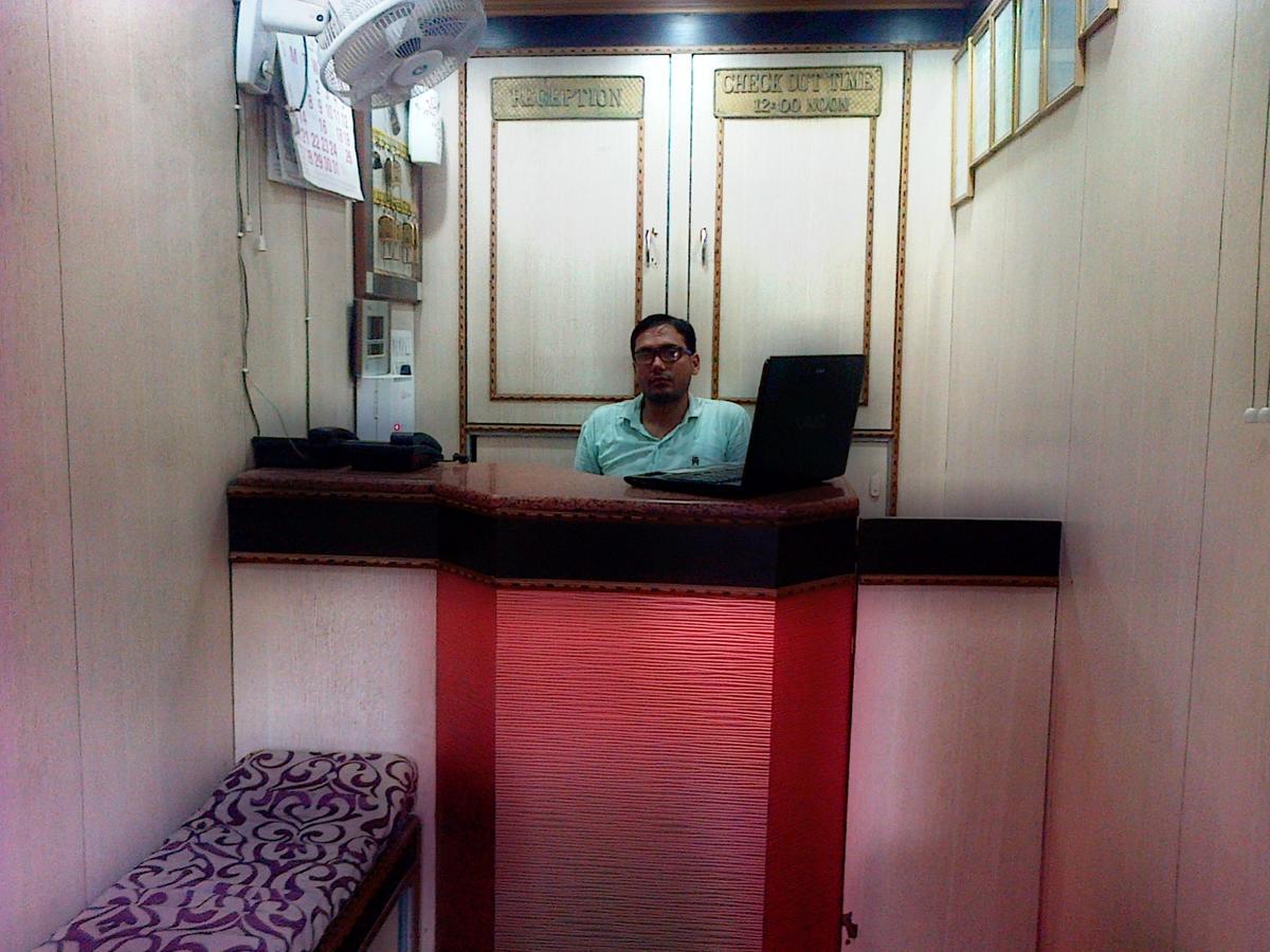 Hotel Mega Palace Patna  Eksteriør billede