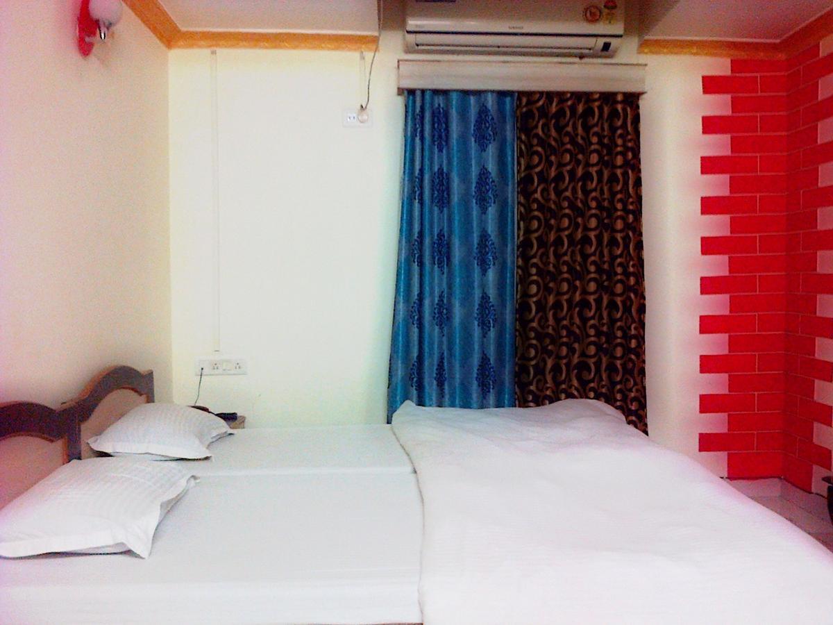 Hotel Mega Palace Patna  Eksteriør billede